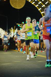 BIB: 41020, 709
                            <button type="button" onclick="openModal(22867443)" class="btn btn-primary btn-sm float-right btn-popup" data-toggle="modal" data-target=".modal-high-quality">
                        <i class="fas fa-shopping-cart"></i> Add to Cart
                    </button>
                                            <button type="button" onclick="isThisMe(22867443, true)" class="btn btn-success btn-sm float-right btn-popup btn-isme hidden" data-toggle="tooltip" data-placement="bottom" title="นี่คือรูปของคุณใช่ไหม คลิกที่นี่เพื่อเอาเข้าอัลบั้ม">
                        <i class="fas fa-plus"></i> Add to album
                    </button>
                    <button type="button" onclick="isThisMe(22867443, false)" class="btn btn-warning btn-sm float-right btn-popup btn-isnotme hidden">
                        <i class="fas fa-ban"></i> Remove from album
                    </button>